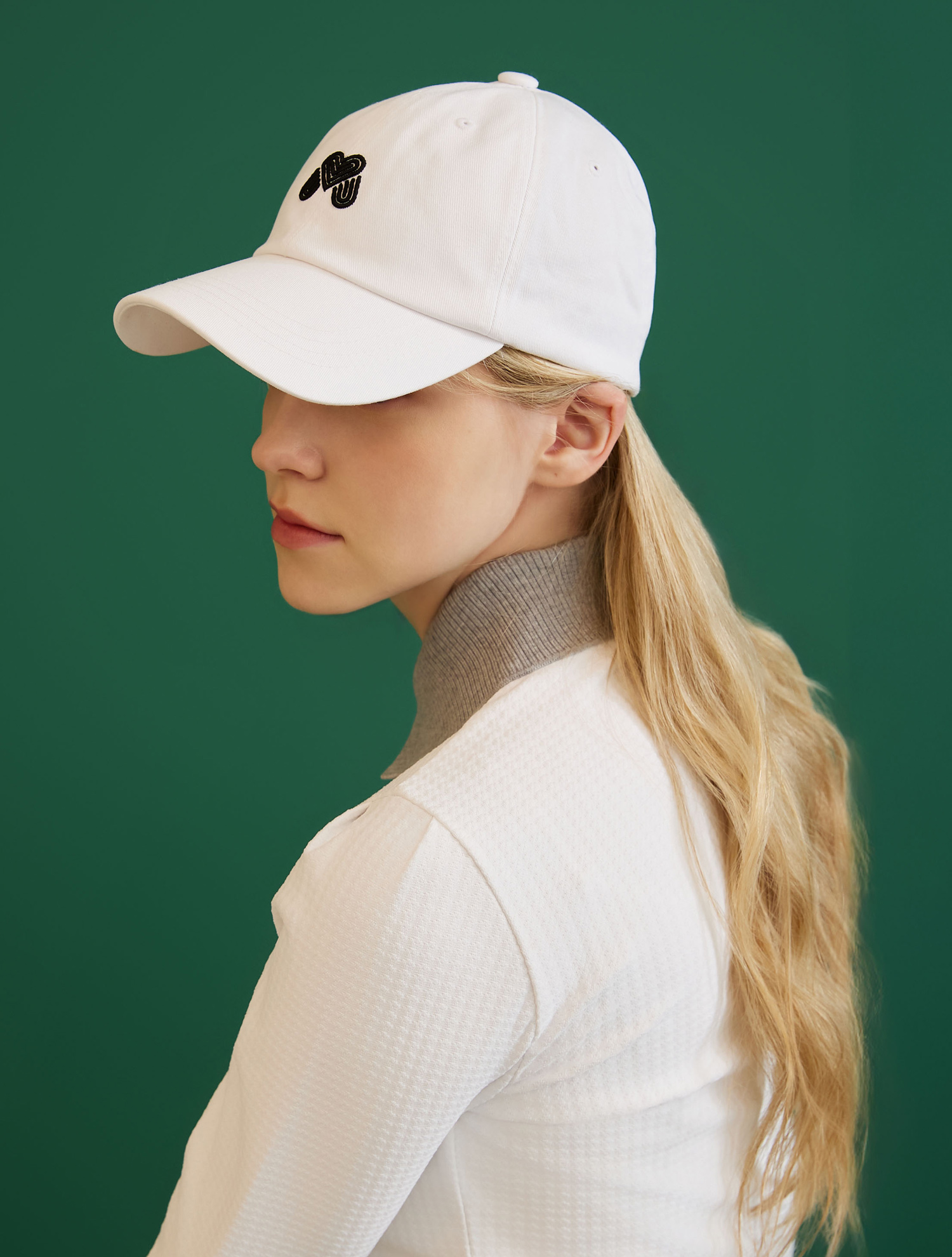 [ONLINE EXCLUSIVE] Mini Symbol Logo Ball Cap_WHITE (Uni) (QUAFACP00231)