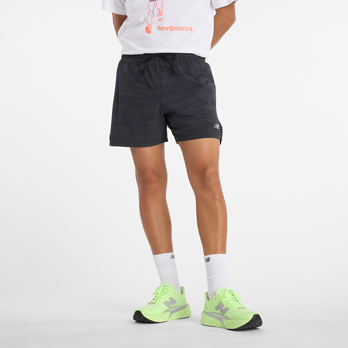 (남) 뉴발란스 RC 리플렉티브 쇼츠 5인치 NBNVF36811